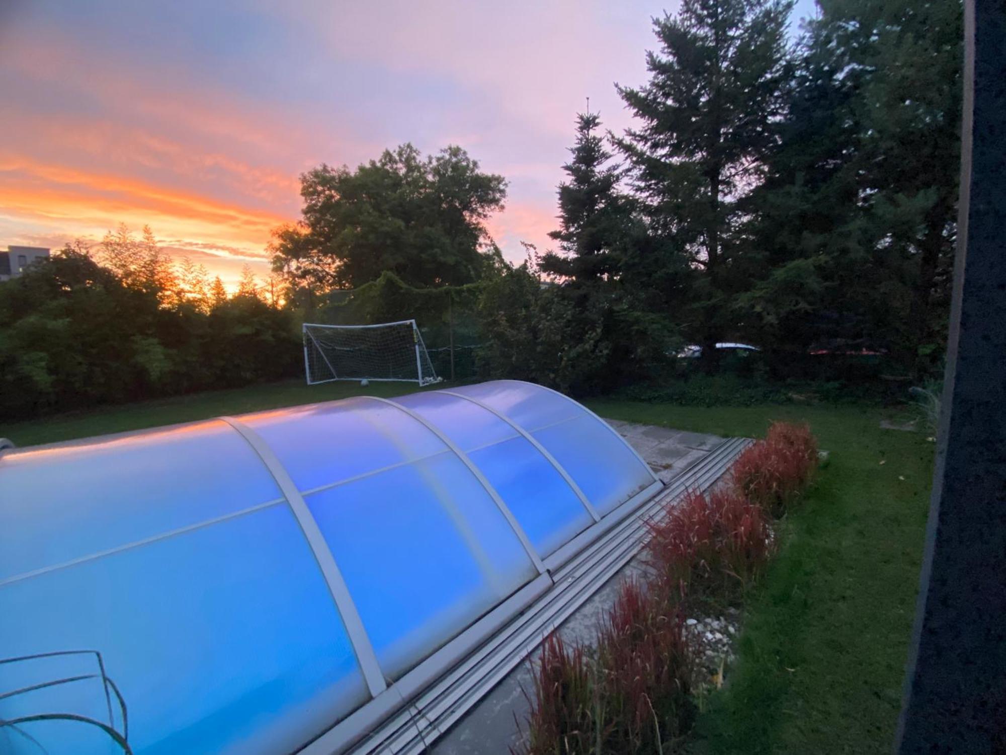 Pool & Ferienhaus Markkleeberg